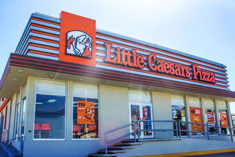 ¿Cuánto cuesta poner un Little Caesars en México?